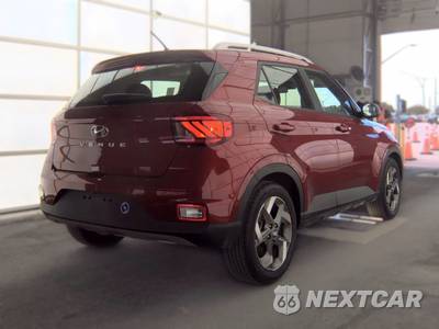 2025 Hyundai Venue SEL - zdjęcie 5 z 28 - miniatura