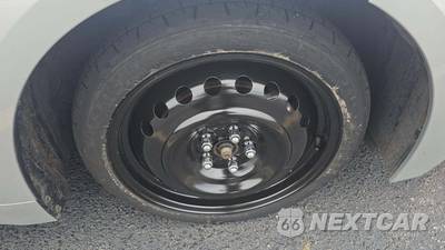 2026 Toyota Corolla LE Sedan - zdjęcie 26 z 34 - miniatura