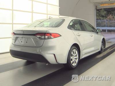 2026 Toyota Corolla LE Sedan - zdjęcie 4 z 34 - miniatura