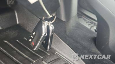 2021 Volkswagen ID.4 Pro - zdjęcie 17 z 26 - miniatura