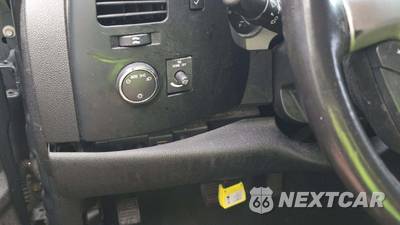 2008 Chevrolet Silverado 1500 LT Crew Cab Short Bed 1LT - zdjęcie 25 z 44 - miniatura