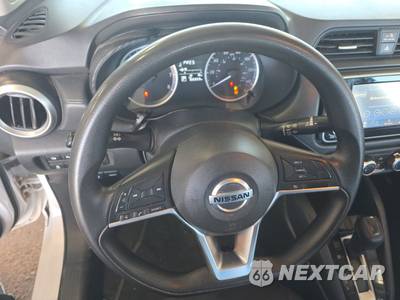 2020 Nissan Versa S - zdjęcie 10 z 31 - miniatura