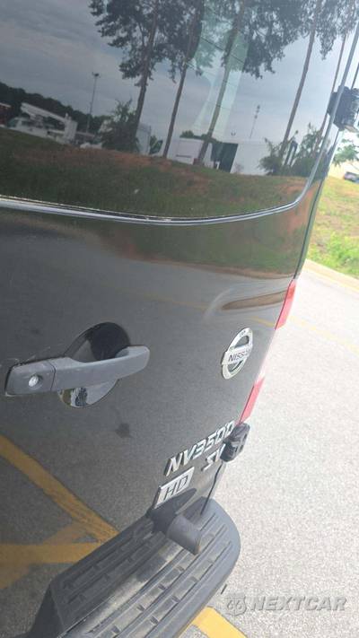 2016 Nissan NV3500 HD Passenger SV 146.1" WB - zdjęcie 24 z 34 - miniatura