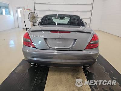 2010 Mercedes-Benz SLK 300 - zdjęcie 5 z 32 - miniatura
