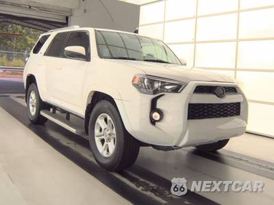 2017 Toyota 4Runner SR5 - zdjęcie 3 z 25 - miniatura