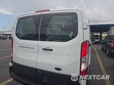 2025 Ford Transit 250 Cargo Van Low Roof 130.0" WB - zdjęcie 5 z 21 - miniatura
