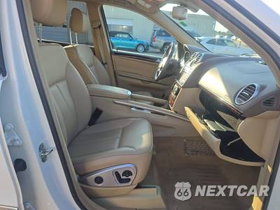 2012 Mercedes-Benz GL 450 4MATIC - zdjęcie 8 z 26 - miniatura