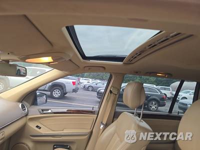 2011 Mercedes-Benz GL 550 4MATIC - zdjęcie 18 z 44 - miniatura
