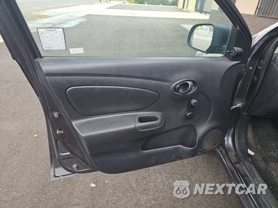 2015 Nissan Versa S Plus - zdjęcie 9 z 27 - miniatura