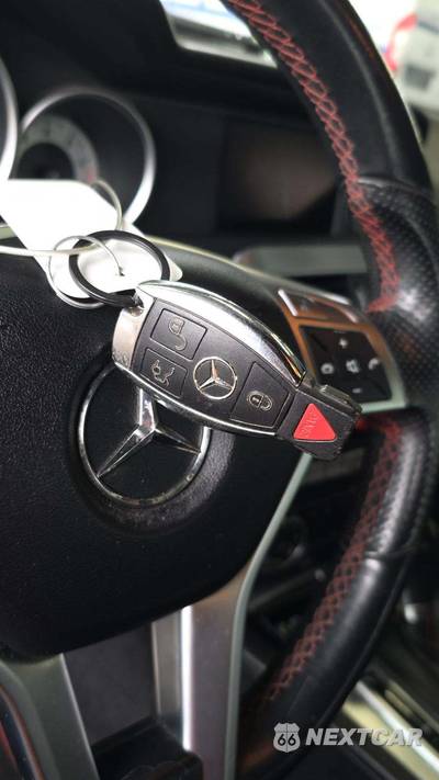 2013 Mercedes-Benz C 250 Sedan - zdjęcie 18 z 38 - miniatura