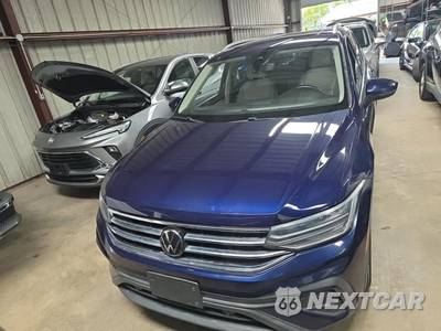 2022 Volkswagen Tiguan SE - zdjęcie 2 z 18 - miniatura