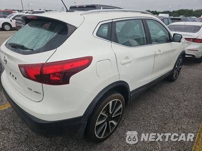 2018 Nissan Rogue Sport SL - zdjęcie 4 z 24 - miniatura
