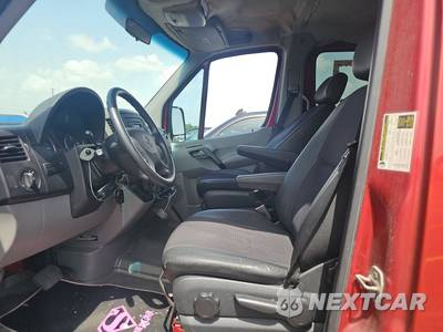 2011 Mercedes-Benz Sprinter 2500 Passenger Van Standard Roof 144.3" WB - zdjęcie 7 z 30 - miniatura