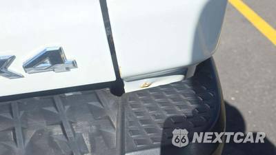 2018 Nissan TITAN XD SV Crew Cab Medium Bed - zdjęcie 26 z 30 - miniatura