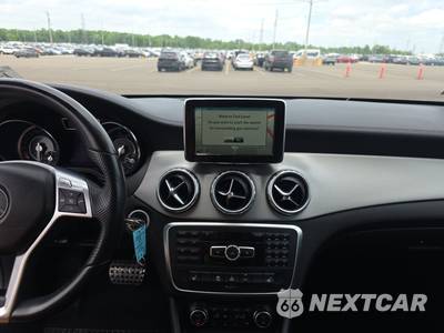 2015 Mercedes-Benz GLA 45 AMG 4MATIC - zdjęcie 11 z 35 - miniatura