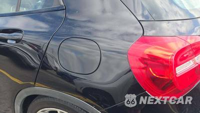 2015 Mercedes-Benz GLA 45 AMG 4MATIC - zdjęcie 30 z 35 - miniatura