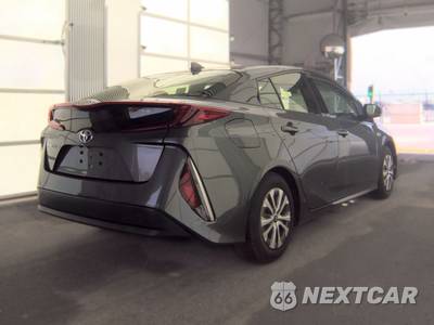 2017 Toyota Prius Prime Premium - zdjęcie 4 z 35 - miniatura