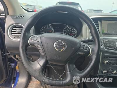 2018 Nissan Pathfinder SL - zdjęcie 10 z 28 - miniatura