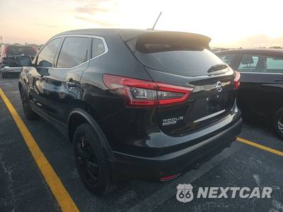 2020 Nissan Rogue Sport S - zdjęcie 6 z 17 - miniatura