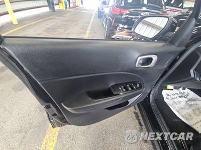 2022 Hyundai Venue SEL - zdjęcie 9 z 29 - miniatura