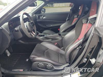 2024 Nissan Z NISMO - zdjęcie 8 z 18 - miniatura