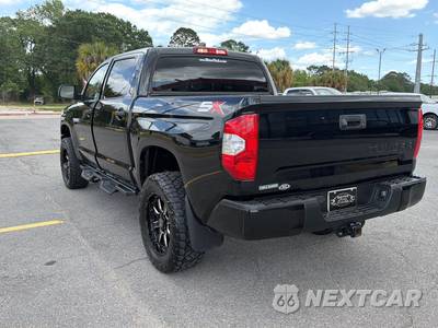 2020 Toyota Tundra SR5 Crew Cab Short Bed - zdjęcie 2 z 21 - miniatura