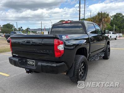 2020 Toyota Tundra SR5 Crew Cab Short Bed - zdjęcie 4 z 21 - miniatura