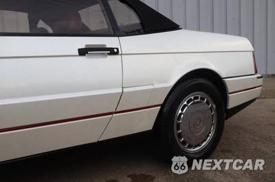 1990 Cadillac Allante - zdjęcie 38 z 50 - miniatura