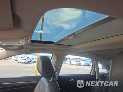 2019 Volkswagen Jetta SEL - zdjęcie 17 z 27 - miniatura