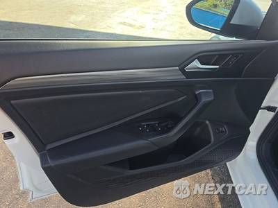 2019 Volkswagen Jetta SEL - zdjęcie 9 z 27 - miniatura