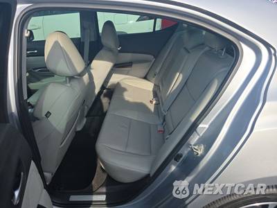 2017 Acura TLX w/Technology Pkg - zdjęcie 13 z 27 - miniatura