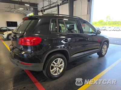 2016 Volkswagen Tiguan S - zdjęcie 4 z 25 - miniatura