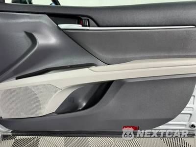 2023 Toyota Camry SE - zdjęcie 36 z 42 - miniatura