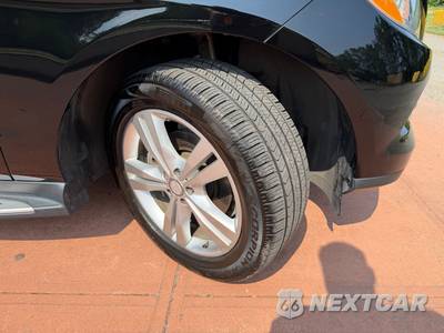 2014 Mercedes-Benz ML 350 - zdjęcie 84 z 113 - miniatura