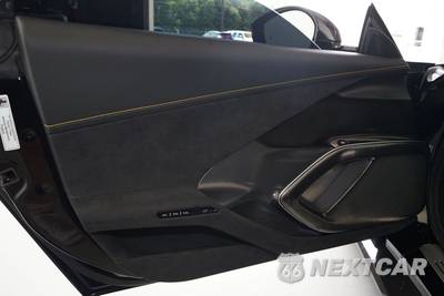2025 Ferrari 12Cilindri Coupe - zdjęcie 30 z 43 - miniatura