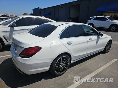 2020 Mercedes-Benz C 300 Sedan - zdjęcie 4 z 31 - miniatura
