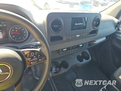2022 Mercedes-Benz Sprinter 1500 Cargo Van Standard Roof 144.0" WB - zdjęcie 11 z 25 - miniatura