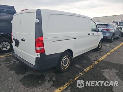 2020 Mercedes-Benz Metris Cargo Van 126.0" WB - zdjęcie 4 z 27 - miniatura