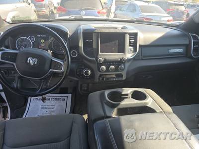2023 Ram 1500 Big Horn Crew Cab Short Bed - zdjęcie 11 z 34 - miniatura