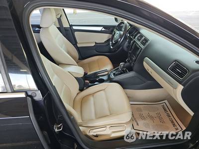 2016 Volkswagen Jetta Hybrid SEL Premium - zdjęcie 8 z 29 - miniatura