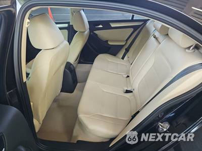2016 Volkswagen Jetta Hybrid SEL Premium - zdjęcie 13 z 29 - miniatura