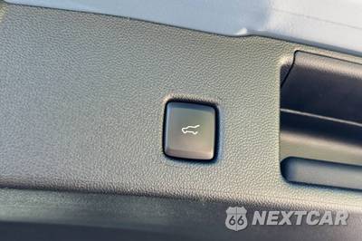 2023 Ford Escape ST-Line - zdjęcie 18 z 38 - miniatura