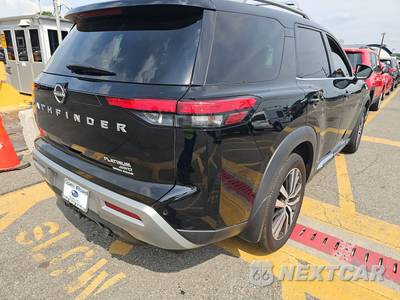 2022 Nissan Pathfinder Platinum - zdjęcie 4 z 23 - miniatura