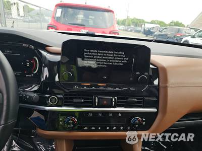 2022 Nissan Pathfinder Platinum - zdjęcie 11 z 23 - miniatura