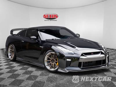 2017 Nissan GT-R Premium - zdjęcie 1 z 22 - miniatura