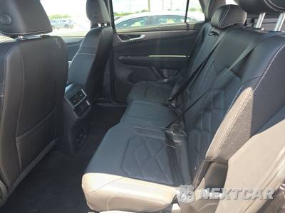 2025 Volkswagen Atlas Cross Sport 2.0T SE w/Technology - zdjęcie 13 z 23 - miniatura
