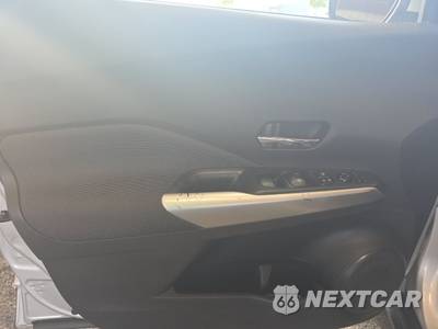 2020 Nissan Kicks SV - zdjęcie 9 z 19 - miniatura