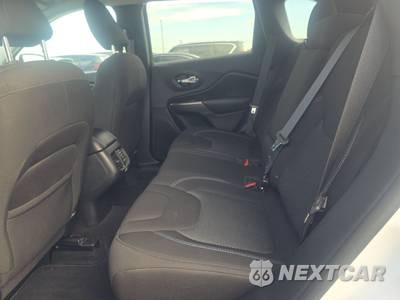 2019 Jeep Cherokee Latitude - zdjęcie 13 z 19 - miniatura