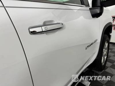 2022 Chevrolet Silverado 2500HD LTZ Crew Cab Medium Bed 1LZ - zdjęcie 31 z 49 - miniatura