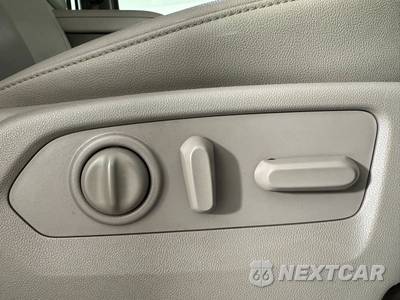 2022 Chevrolet Silverado 2500HD LTZ Crew Cab Medium Bed 1LZ - zdjęcie 36 z 49 - miniatura
